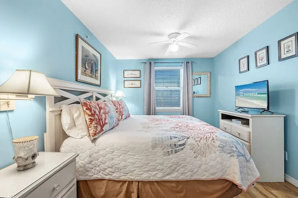 Royal Palms 603