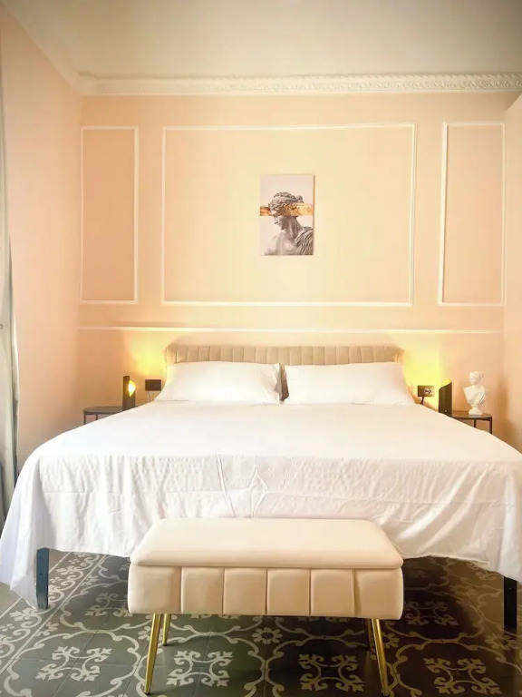 Flame B&B - Elegant Rooms