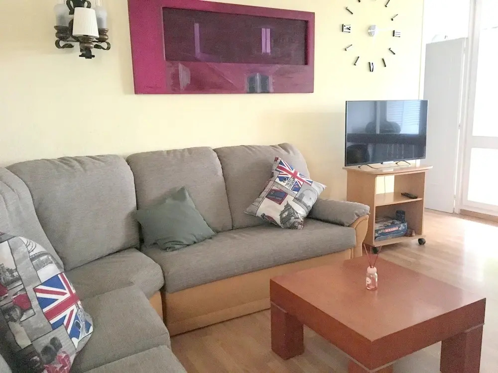 Appartement Avec Piscine A Politur