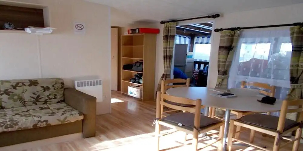 Property with 3 Bedrooms in Saint-Hilaire-De-Riez, with Shared Pool And Furnished Terrace - 400 M From the Beach