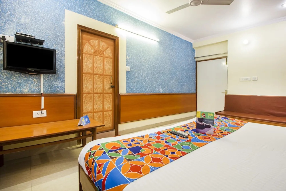 FabHotel Bani Park