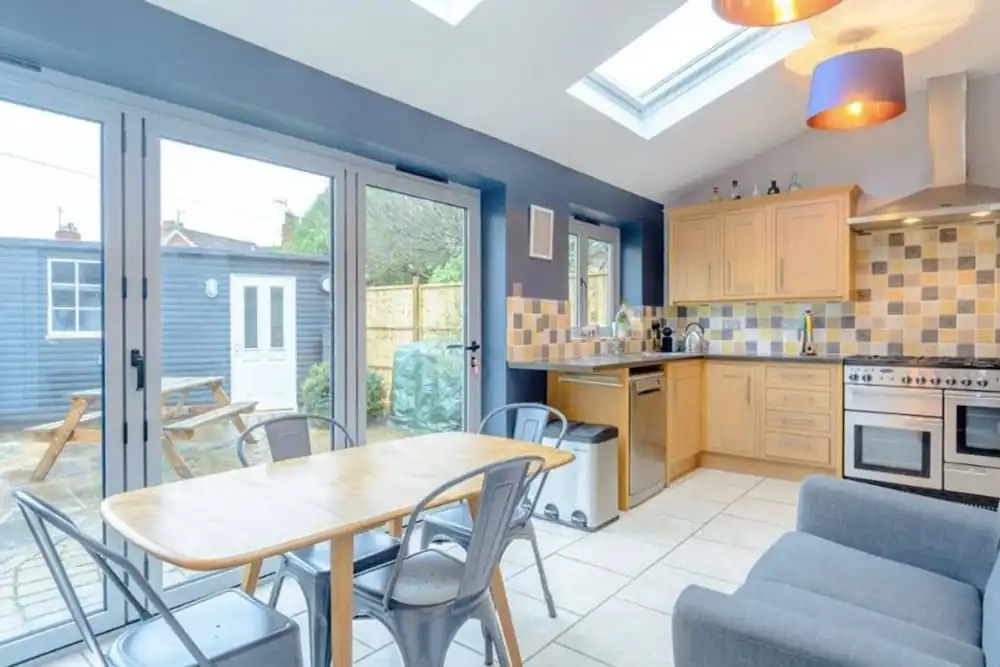 Perfect Bath Home With Parking