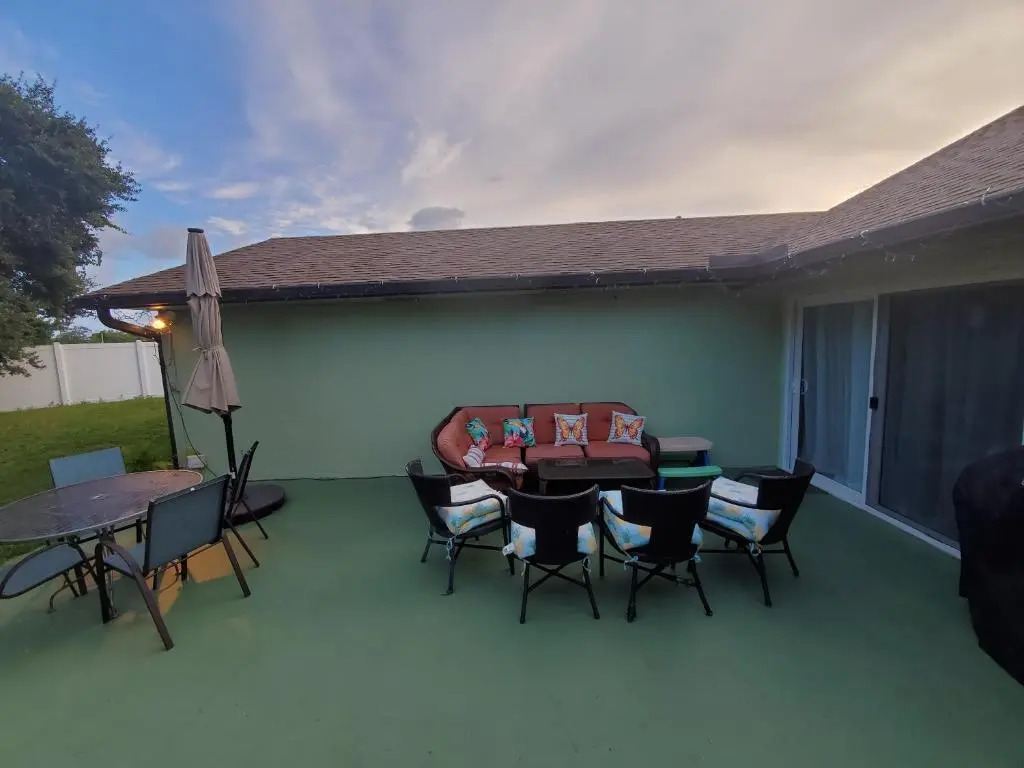 Beautiful Spacious and Luxury Delray Beach House! Near the Beach!