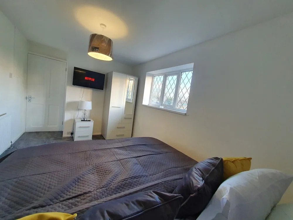 Stylish Modern House in Leamington Spa