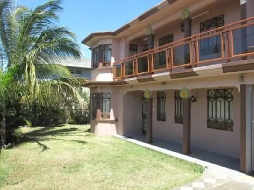 Ucha Guest House