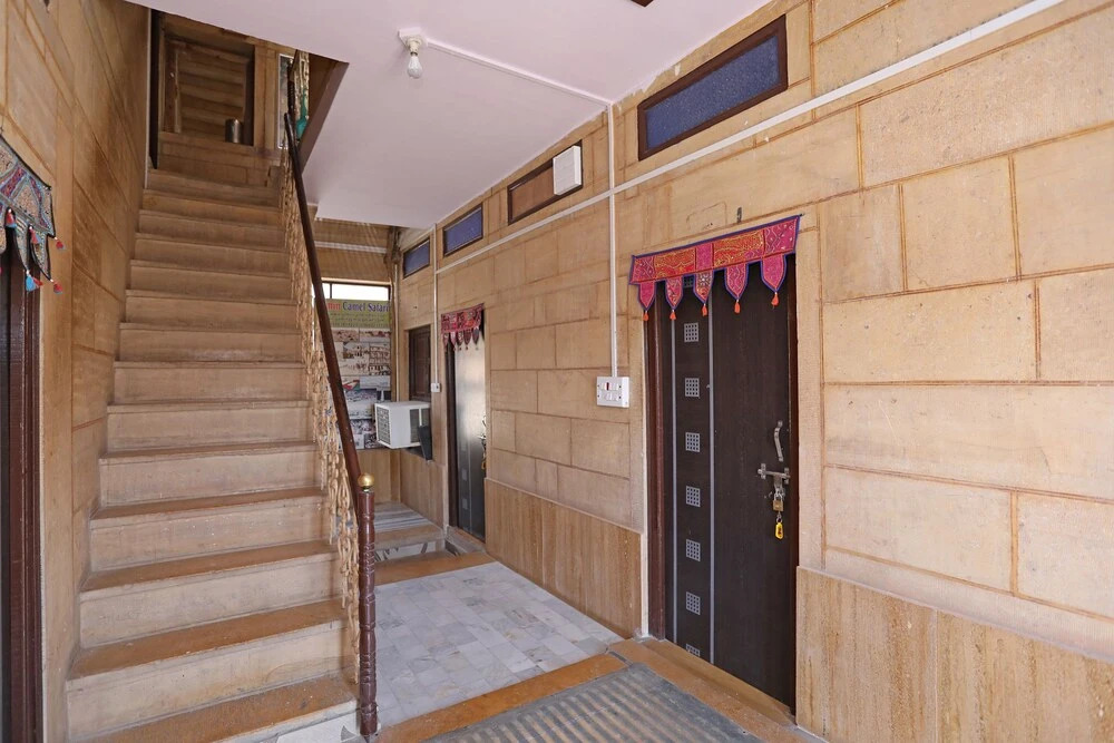 OYO 7426 Hotel Classic Inn
