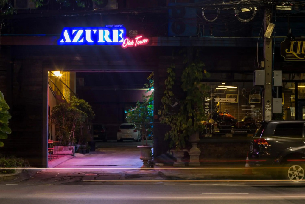 Azure Hostel Bangkok