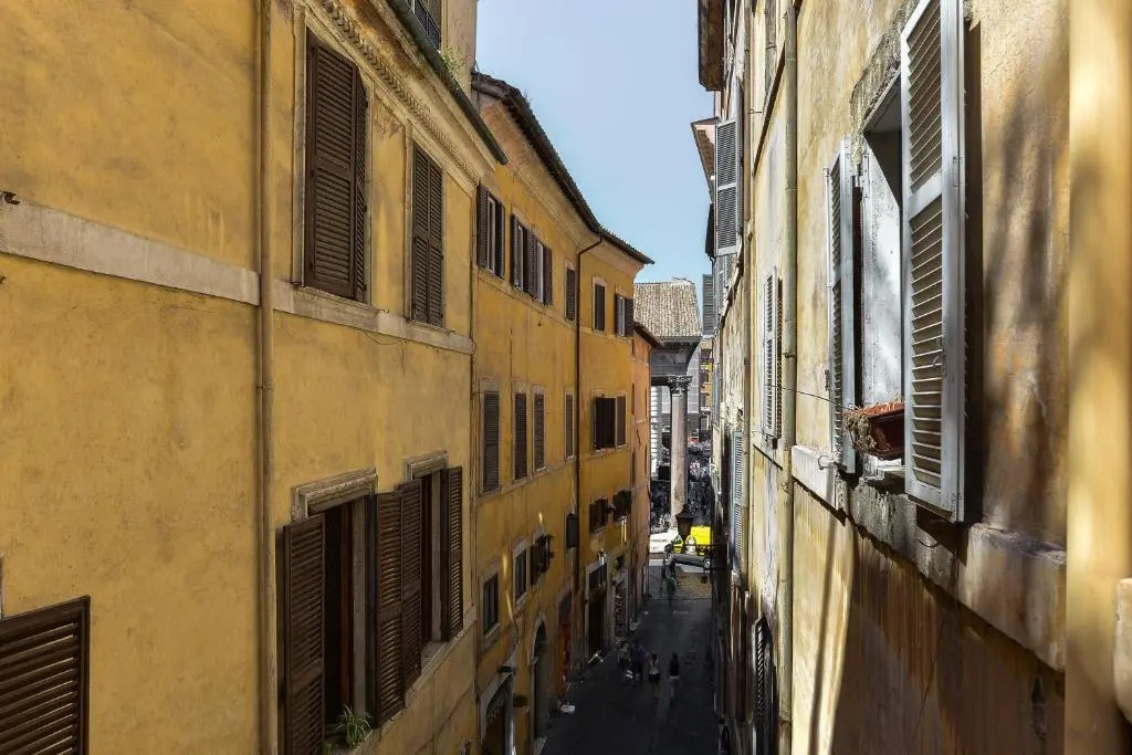 EVE Luxury Apartments Pantheon