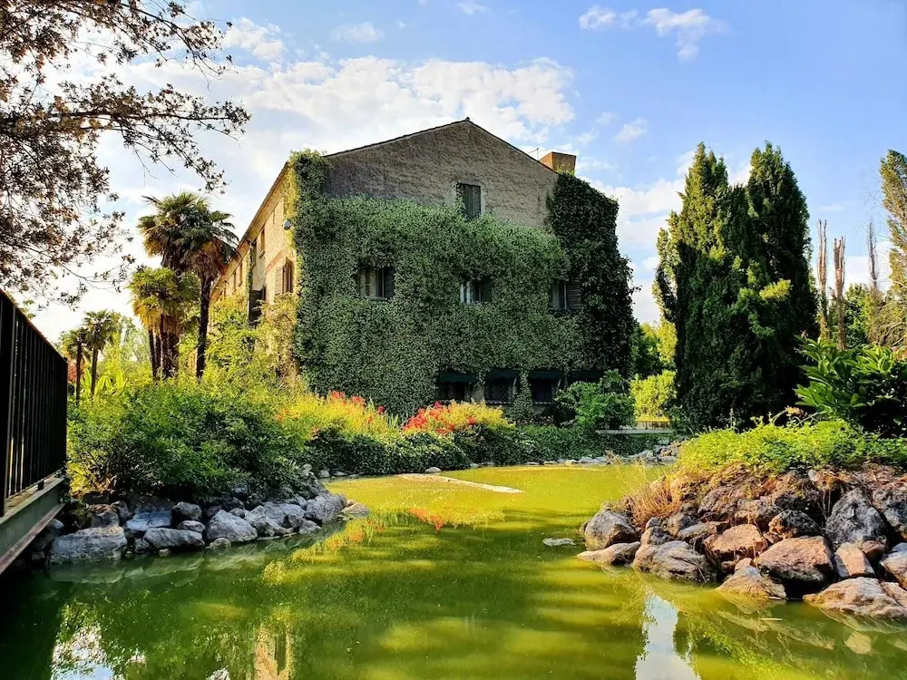 Villa Foscolo  Luxury Rooms & Apartments