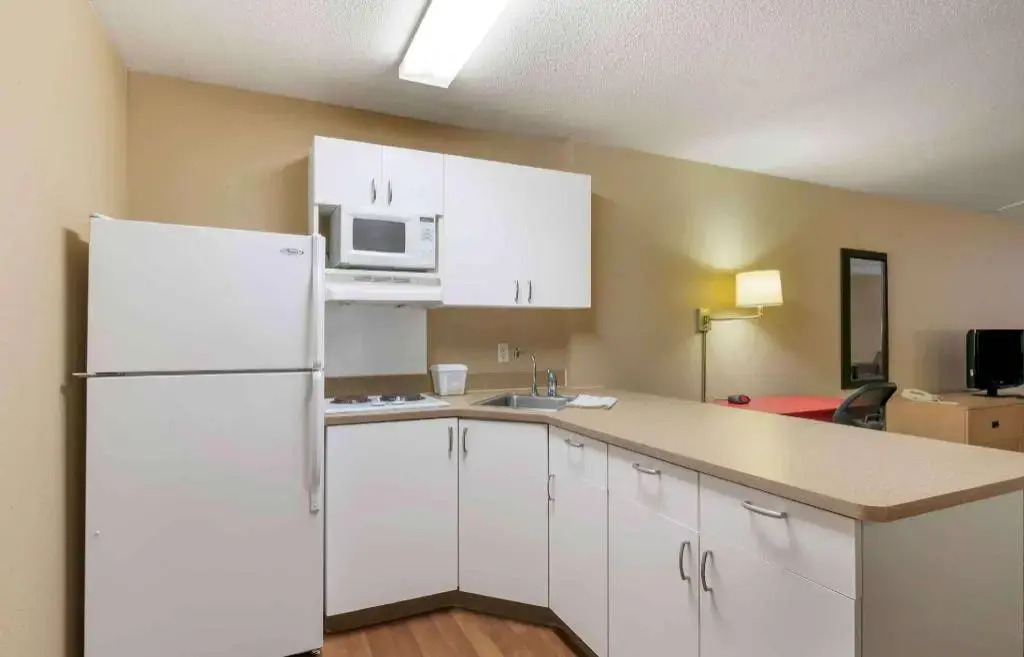 Extended Stay America Suites - Kansas City - Overland Park - Quivira Rd