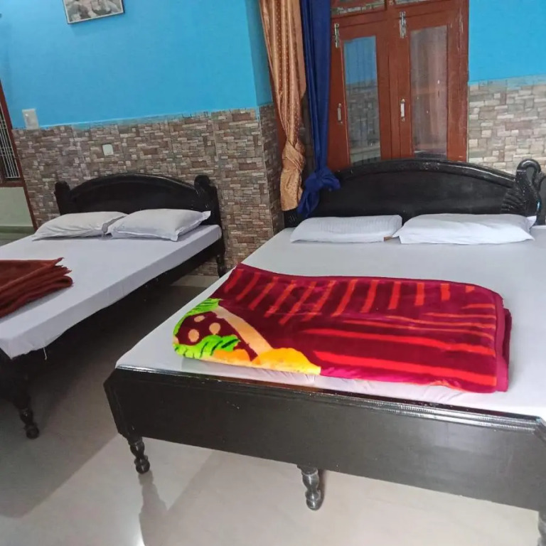 Vijeta Luv Kush Guesthouse By Stayapart