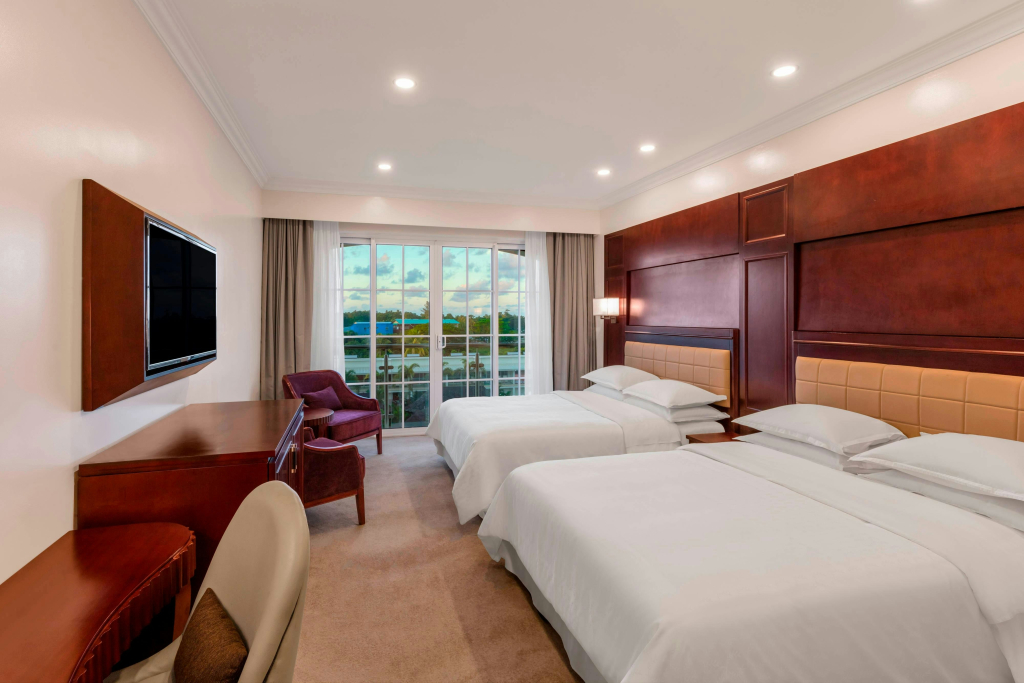 Sheraton Samoa Aggie Greys Hotel & Bungalows