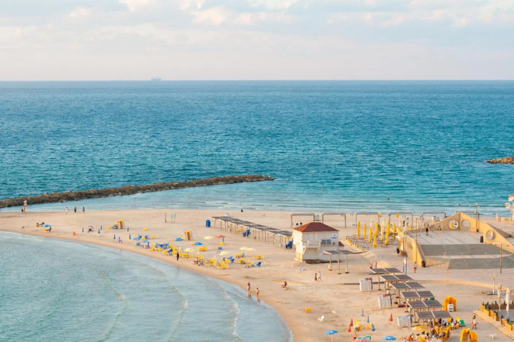 Magnifique Appartement A 3' De La Plage Et Kikar