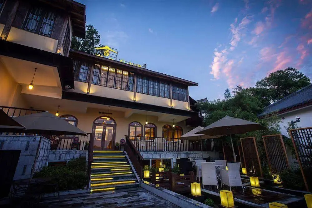 Shenanbei Boutique Hotel