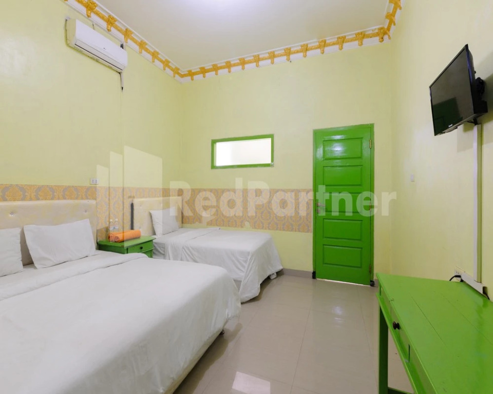 OYO 2596 Homestay Hj. Suharti