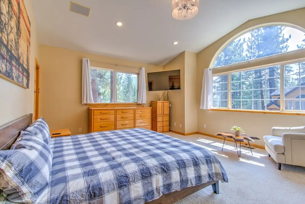 Grand Forest Retreat