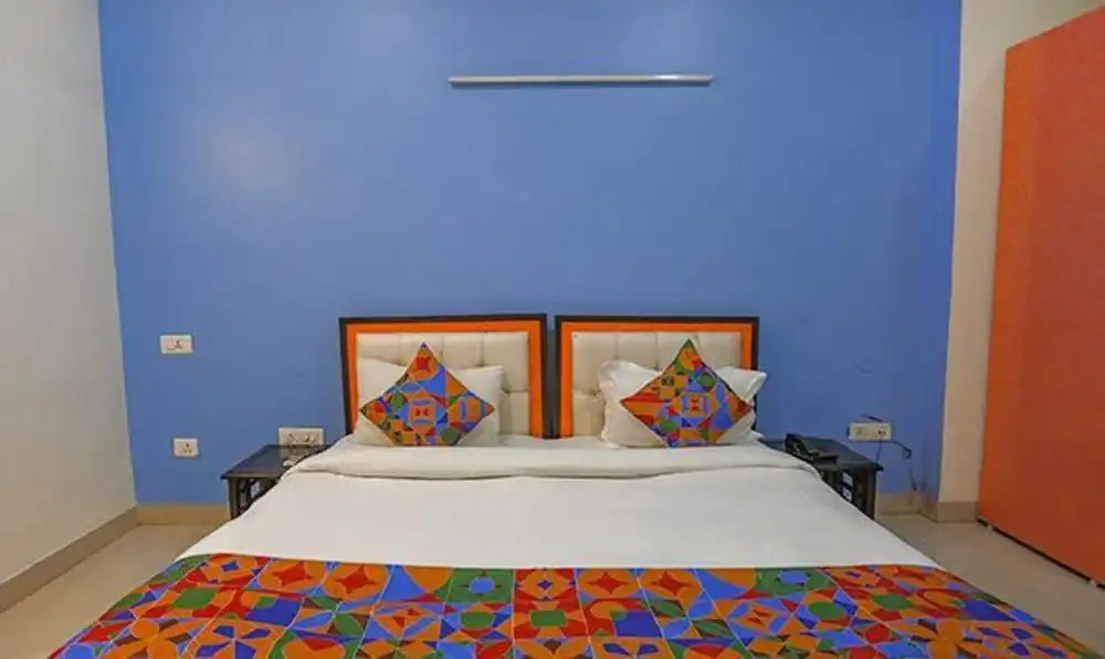 FabHotel Red Roof Residency