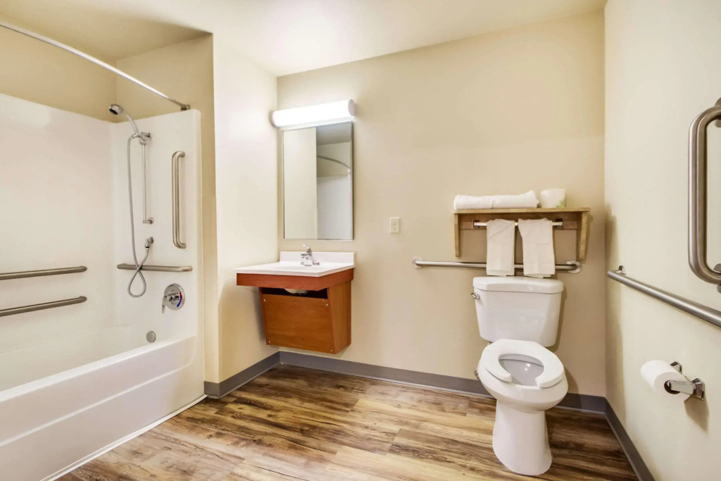 Econo Lodge Burlington I-70
