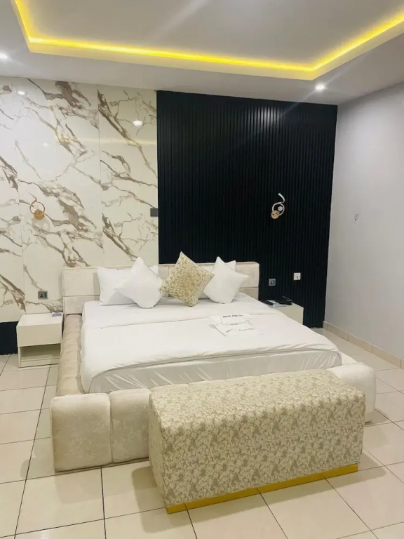 Sweet Home Hotel and Apartments