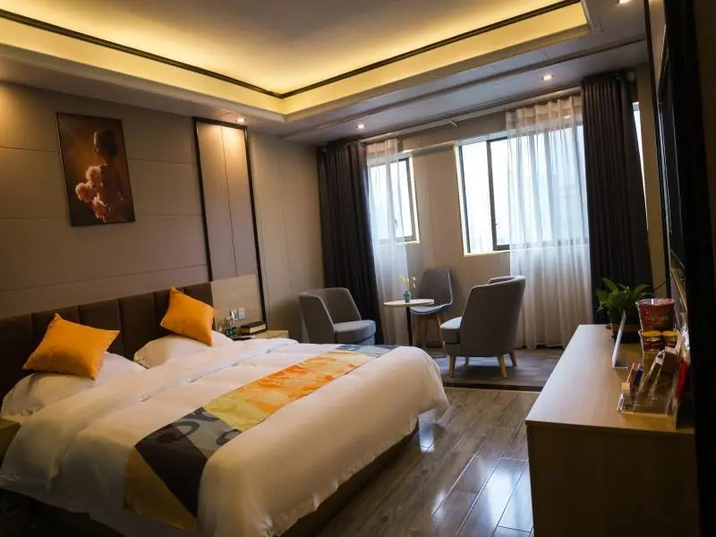 Shell Luzhou City Naxi District Lan An Avenue Hote