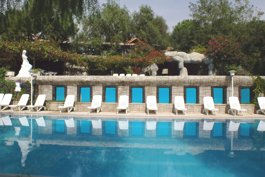 Babylon Gardens Apart Hotel