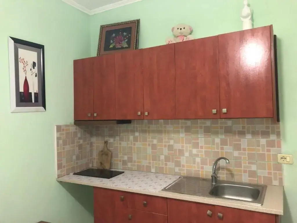 Oni Apartments