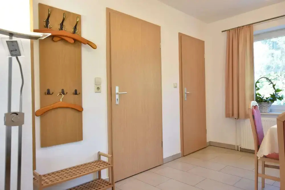 Quaint Apartment in Pepelow near Sea