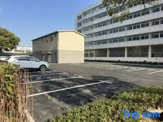 Junsheng Apartment (Waigaoqiao Free Trade Zone Branch)