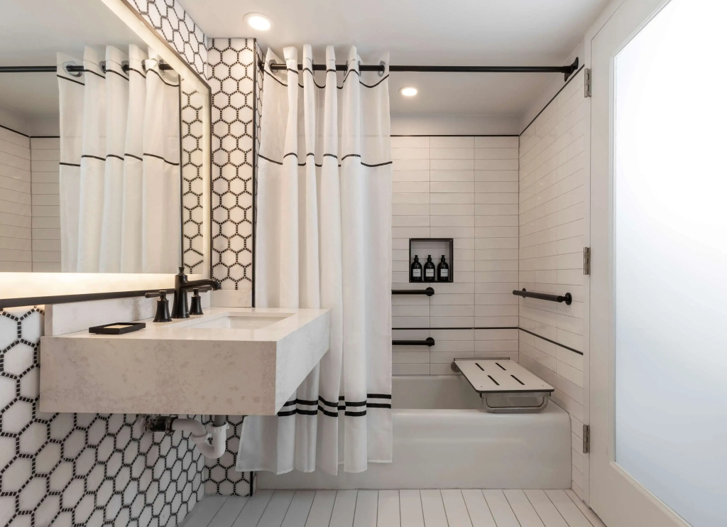 Mills House Charleston, Curio Collection by Hilton