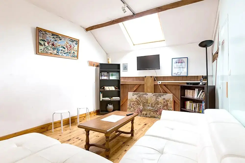 House With 4 Bedrooms in Monthenault, With Furnished Garden and Wifi -