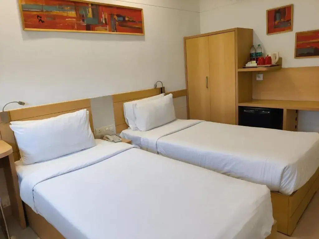 Mango Grove Hotel