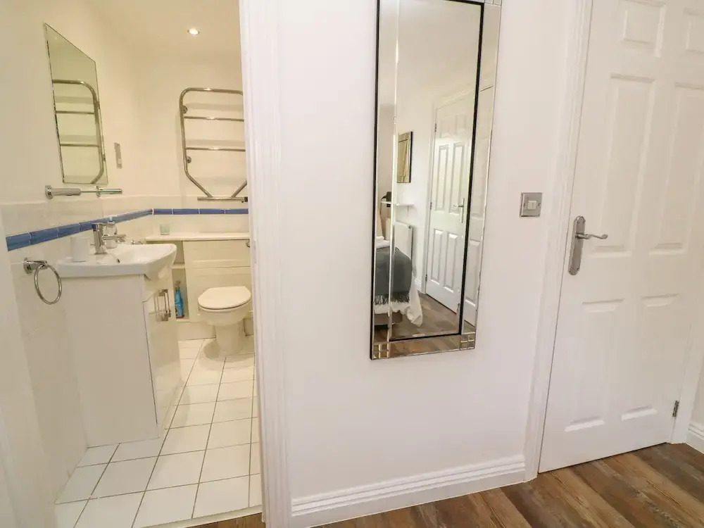 14 Melvill Court