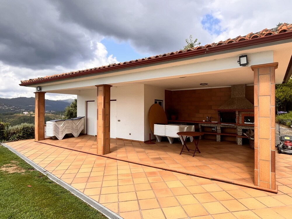 Nomad s Country - Cimo de Vila The Valley Terrace