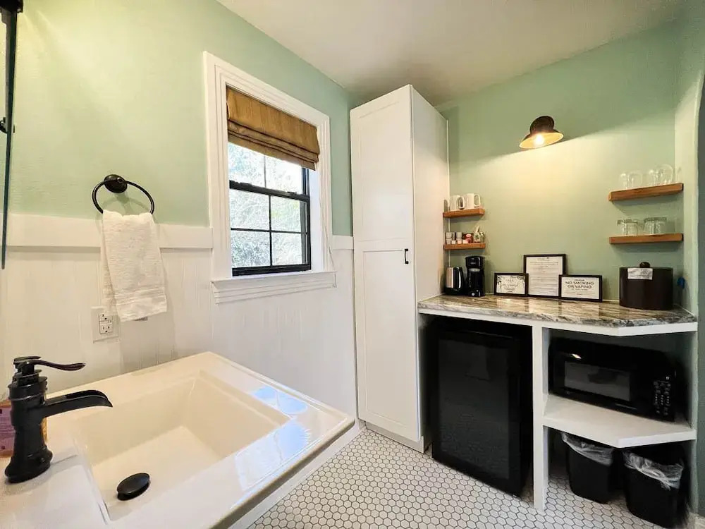 Creekhaven Inn & Spa