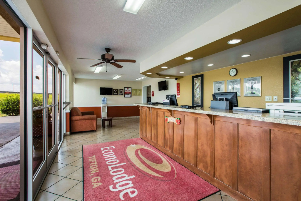 Red Roof Inn Tifton