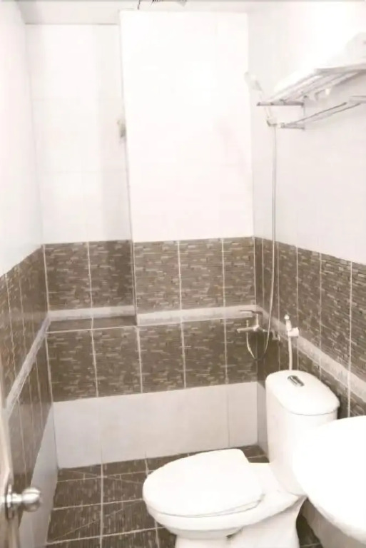 Youth House - Hostel