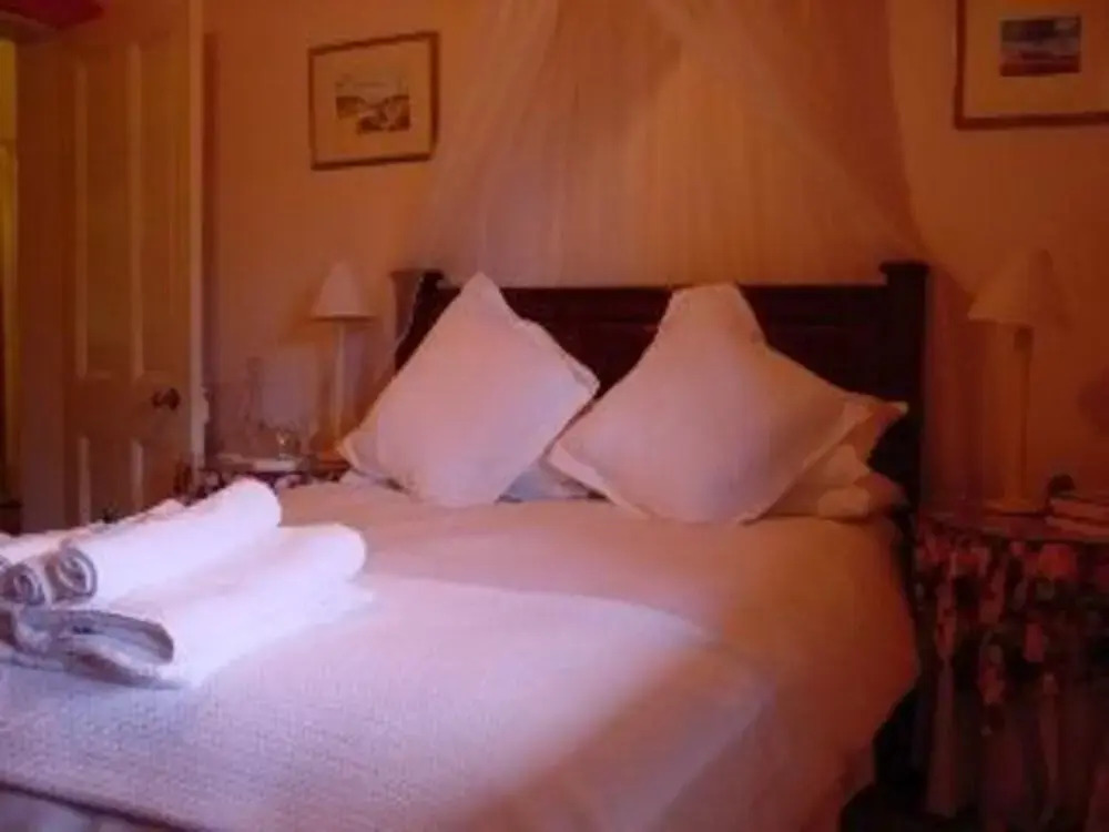 Ford House Bed & Breakfast