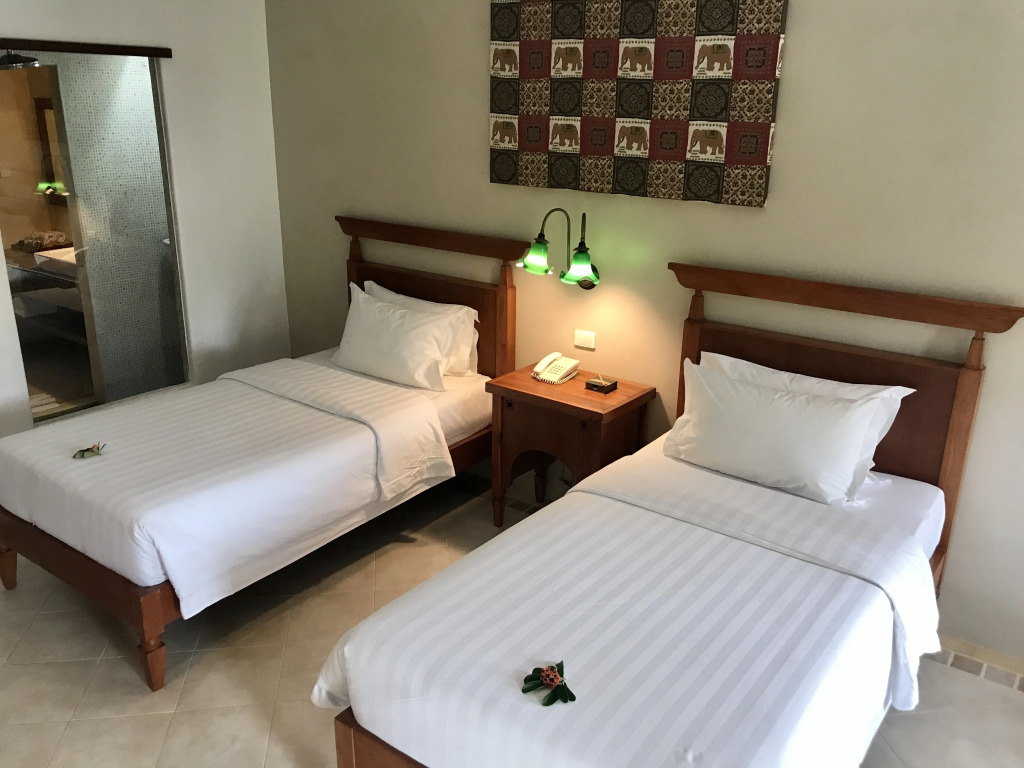 Ao Nang Colors Hotel - Aonang Beach