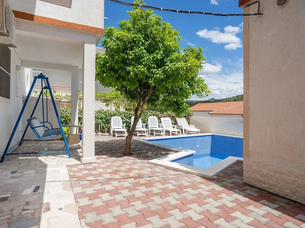 Apartment Lucija near Trogir