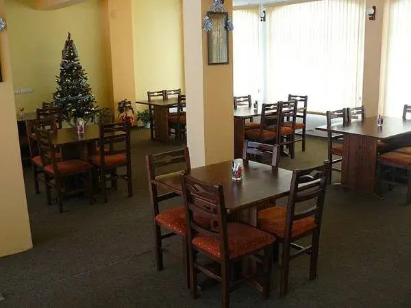 Family Hotel Iv
