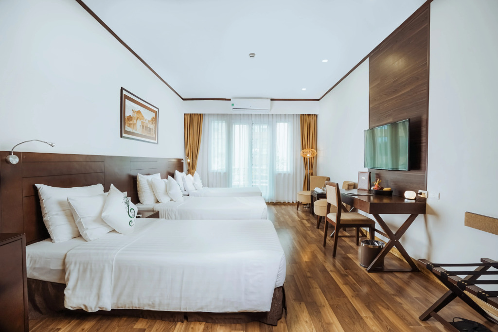 Thang Long Opera Hotel