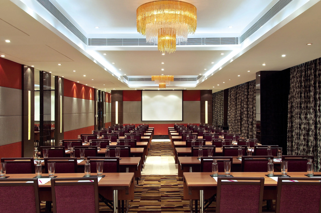 Vivanta Hyderabad, Begumpet