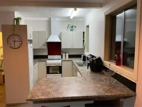 Bungalow on Centre