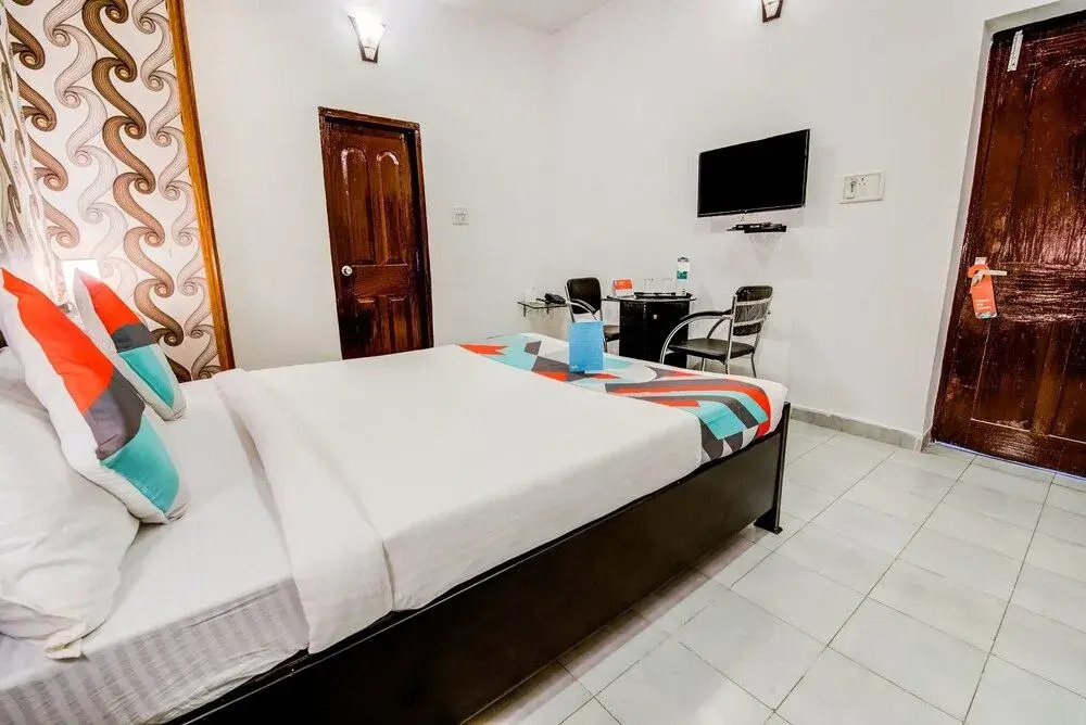 FabHotel The Pride