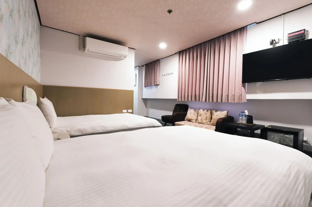 Sofu Hotel