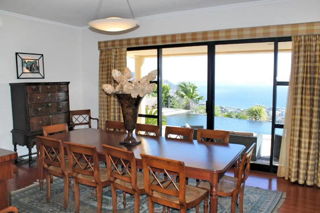 Exquisite Madeira Villa Villa Funchal Luz 5 Bedroom Heated Pool