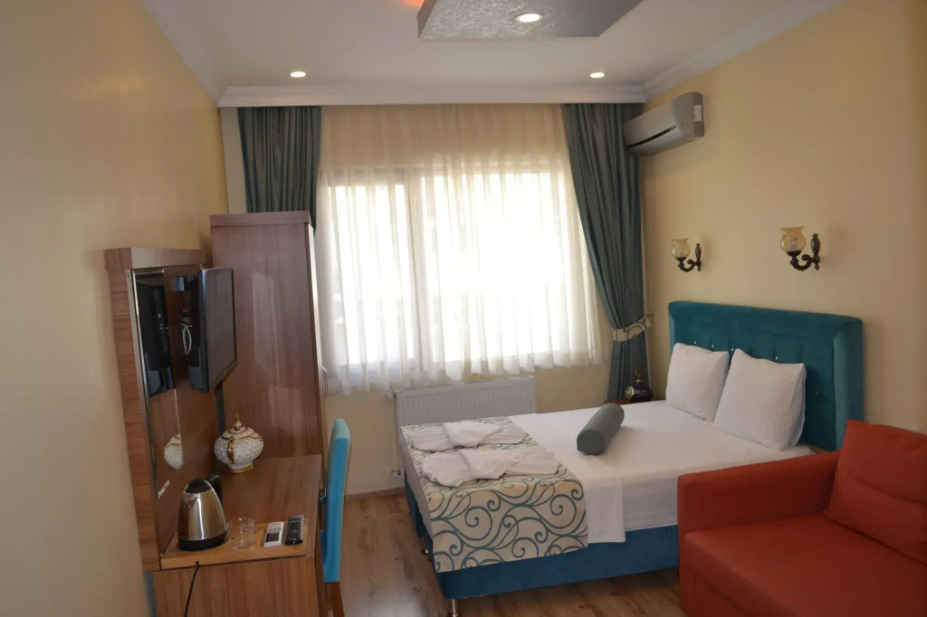 Riverland Suites Apart Hotel
