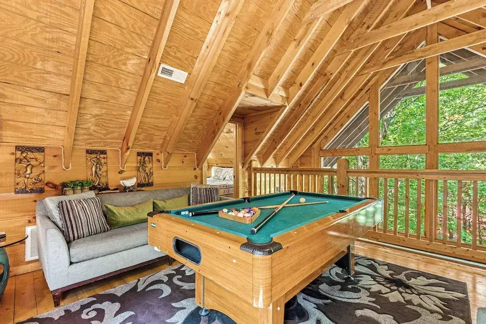 Sunset Lodge