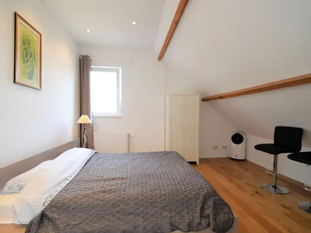 Relaxing Villa in Namur With Fenced Garden