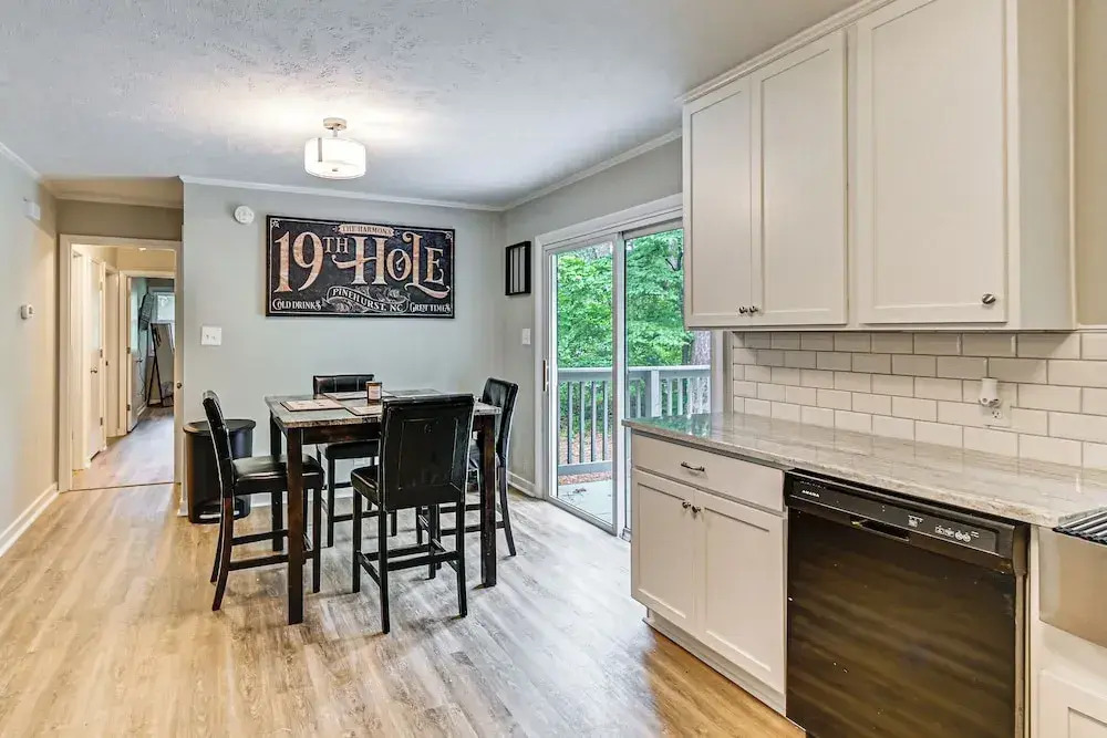 Pinehurst Home w/ Deck < 2 Mi to Golf Course!